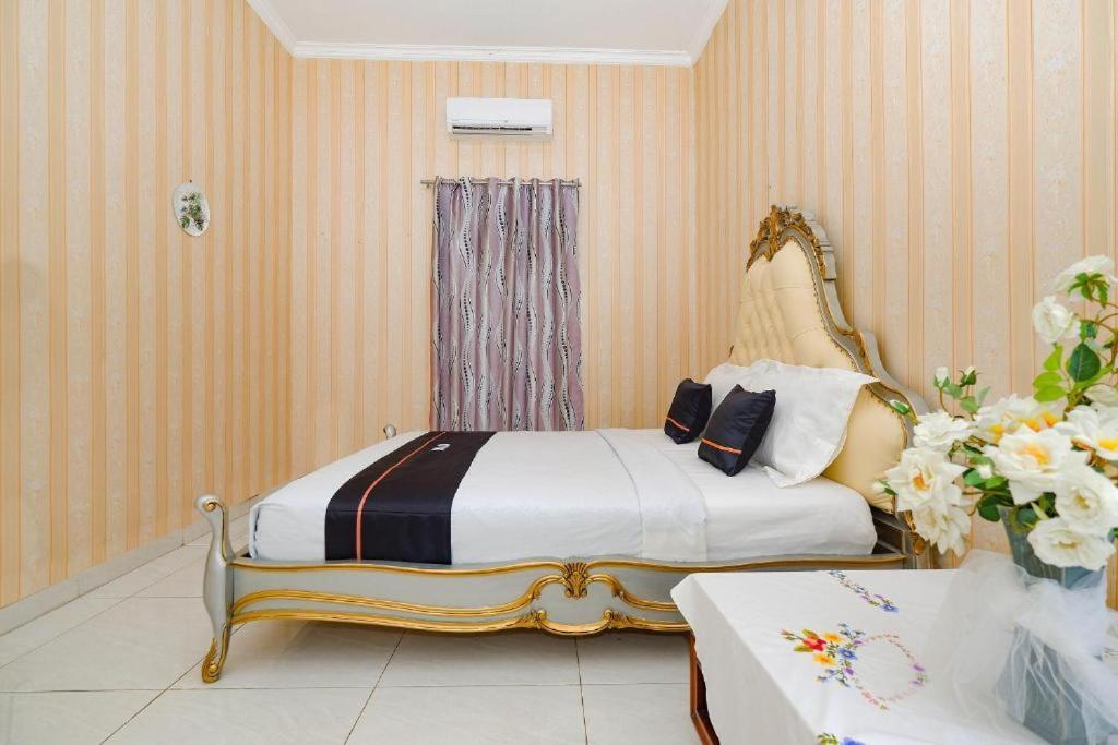 Guest House Gethsemane Salatiga Exterior photo