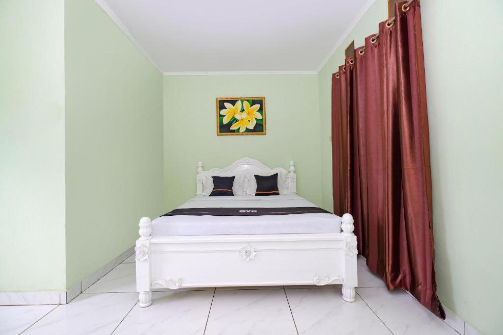 Guest House Gethsemane Salatiga Exterior photo